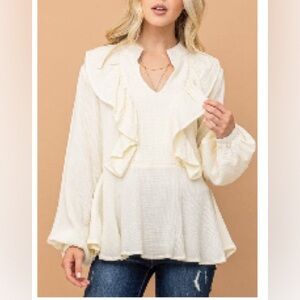 ANDTHEWHY Women’s Size Medium Cream Shirt